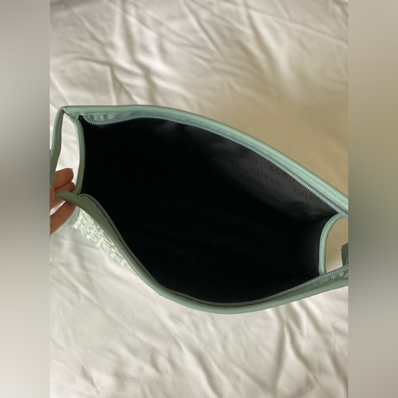 Guess Makeup Bag Cosmetic Bag Cosmetic bag, makeup bags for women - Picture 4 of 6